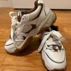 Axel Arigato Catfish Lo Embellished Lace-Up Sneakers